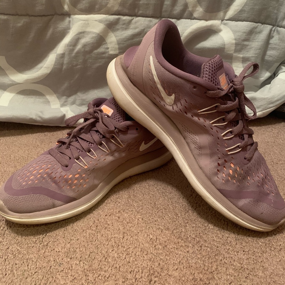Nike shoes